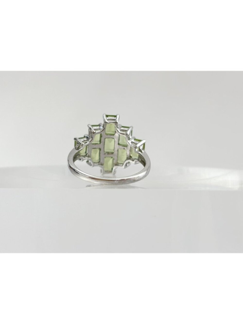 Green Peridot Emerald Cut Cluster Sterling Silver 925 Vintage Ring - sz 10 - Picture 5 of 15